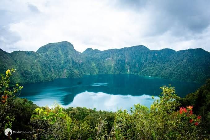 Lake Holon Jump-off