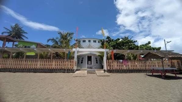 Infanta Boulevard